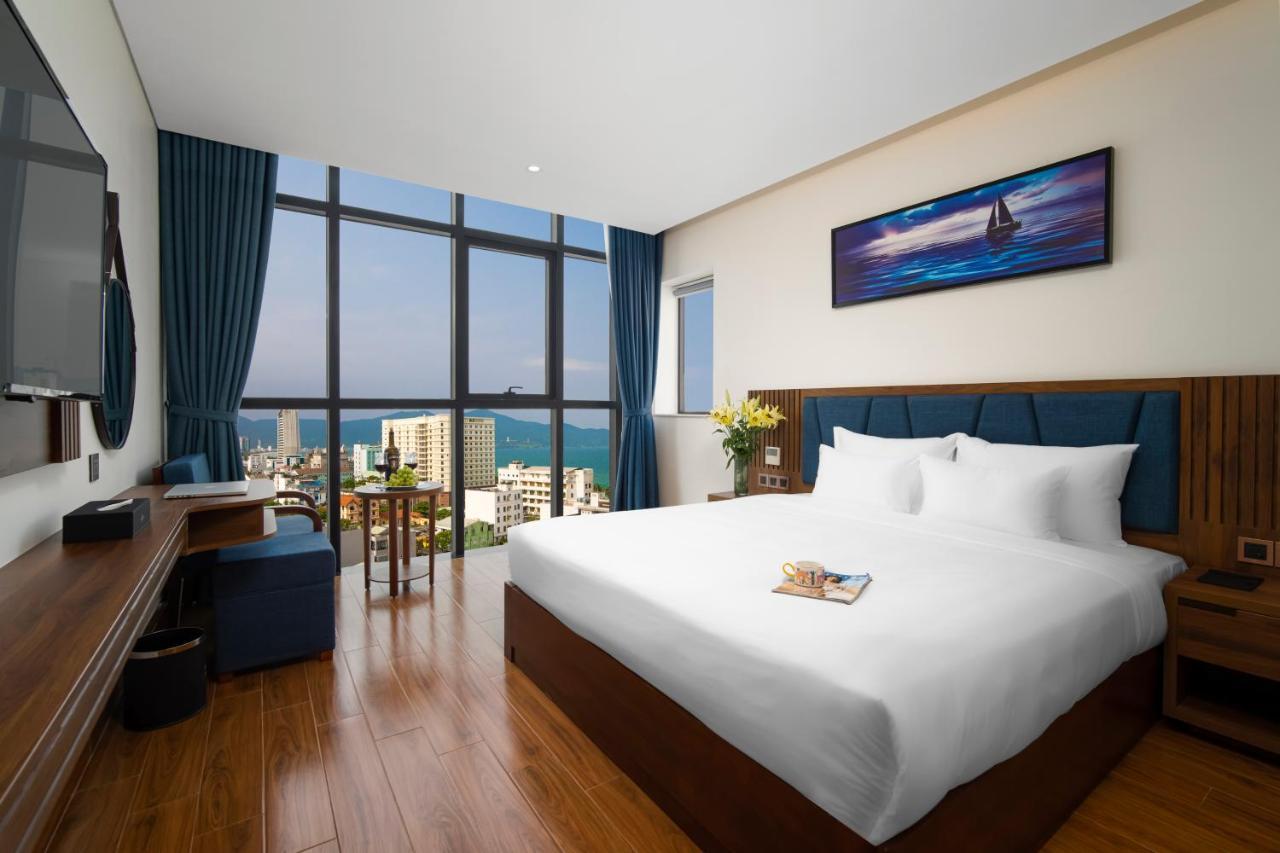 Hotel Ruby Star Da Nang Esterno foto