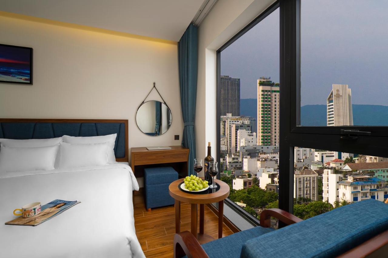 Hotel Ruby Star Da Nang Esterno foto