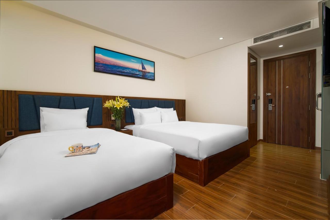 Hotel Ruby Star Da Nang Esterno foto