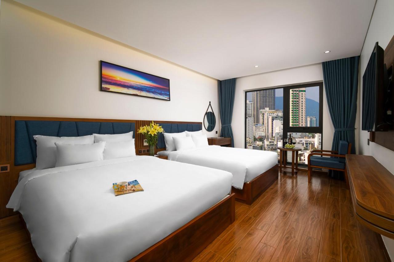 Hotel Ruby Star Da Nang Esterno foto
