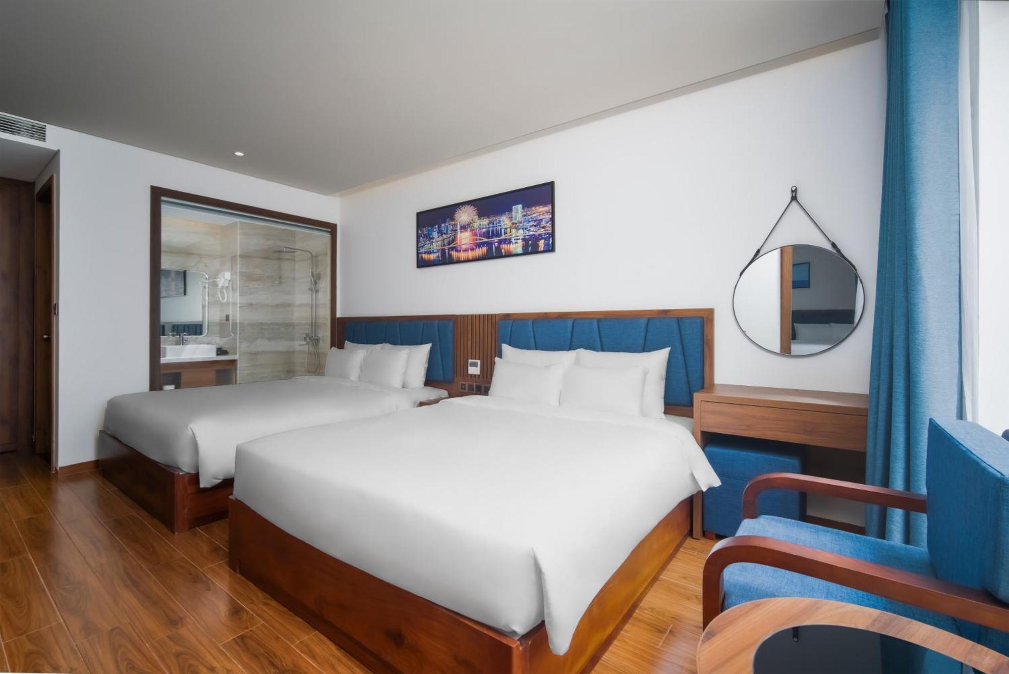 Hotel Ruby Star Da Nang Esterno foto