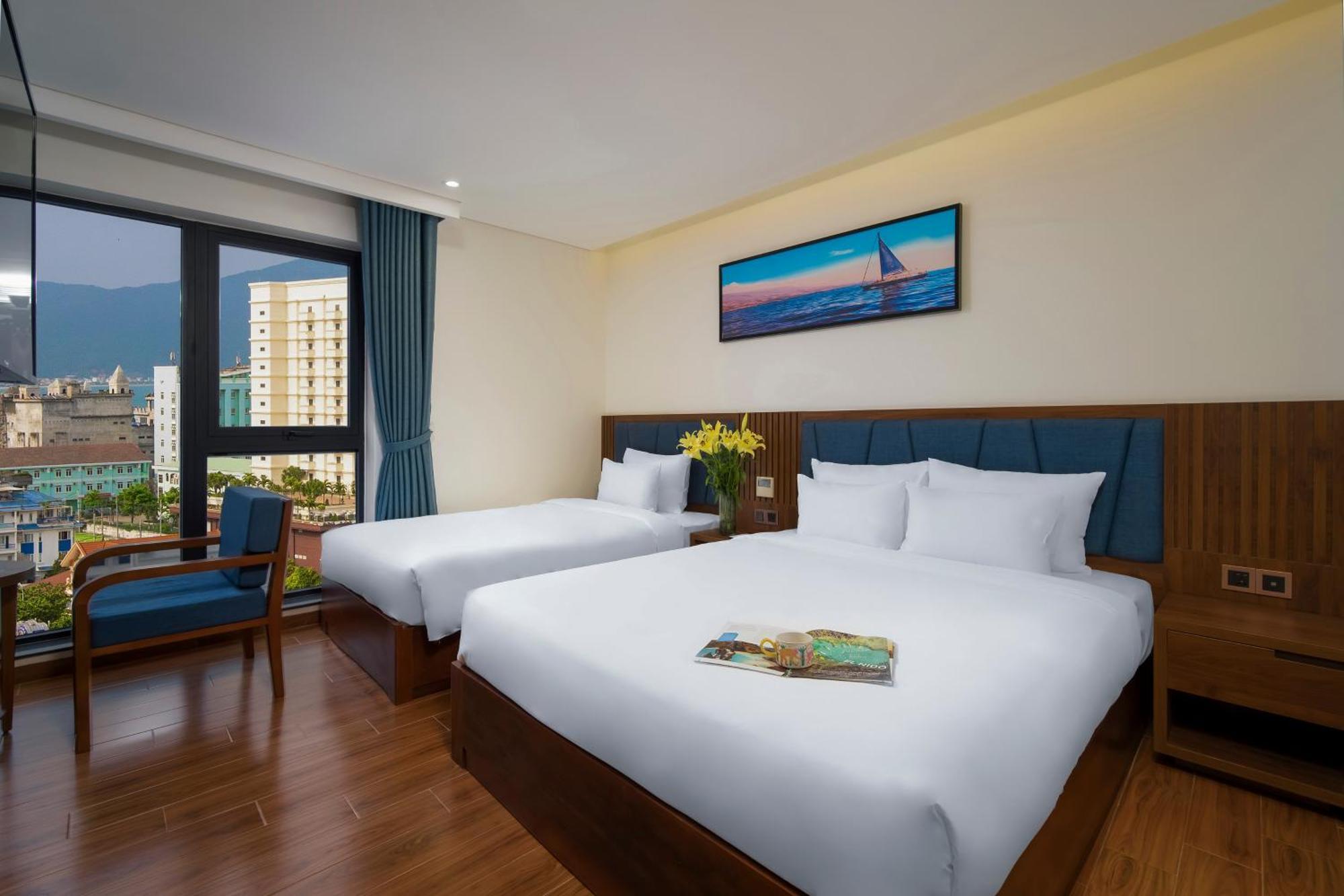 Hotel Ruby Star Da Nang Esterno foto