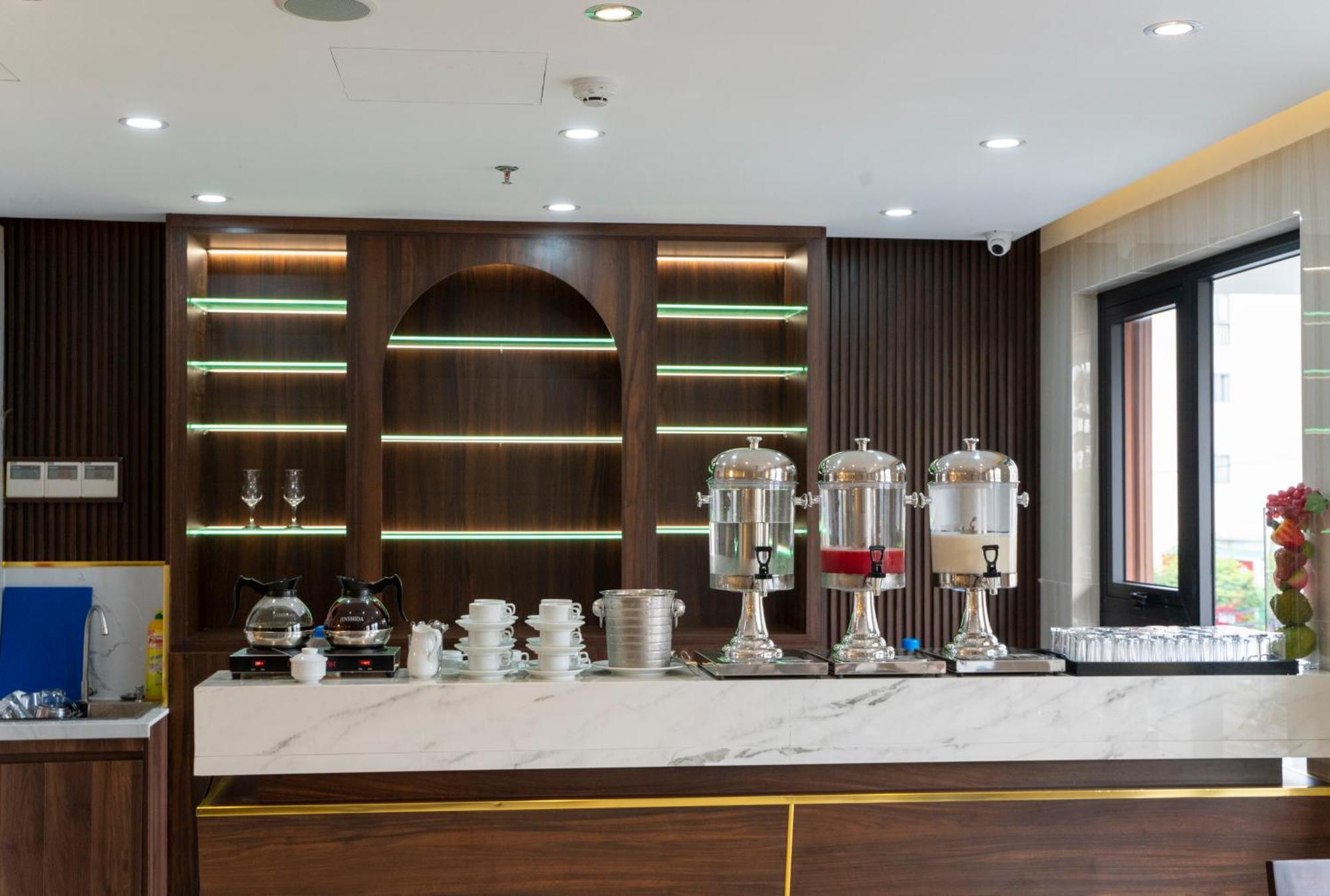 Hotel Ruby Star Da Nang Esterno foto